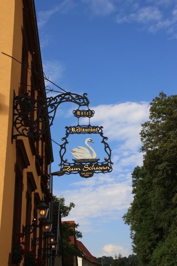 Hotel- Restaurant Zum Schwan Waldfischbach-Burgalben Exteriér fotografie